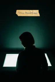 همچنان در حال پردازش (Still Processing)