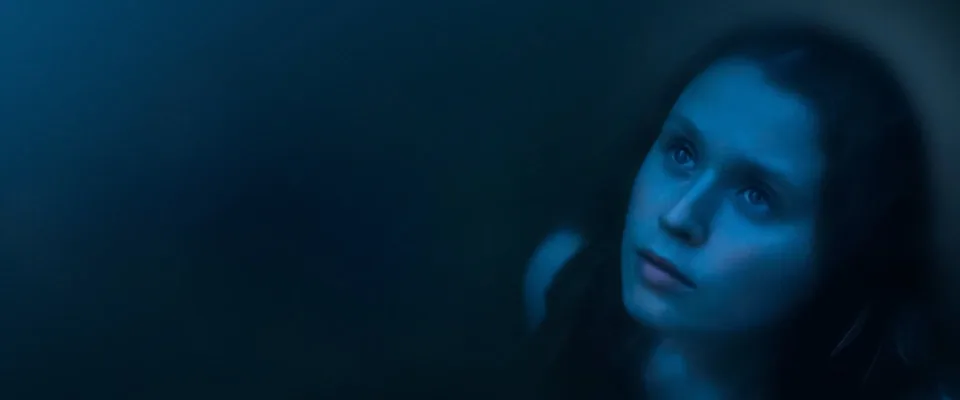The Starling Girl (Eliza Scanlen)