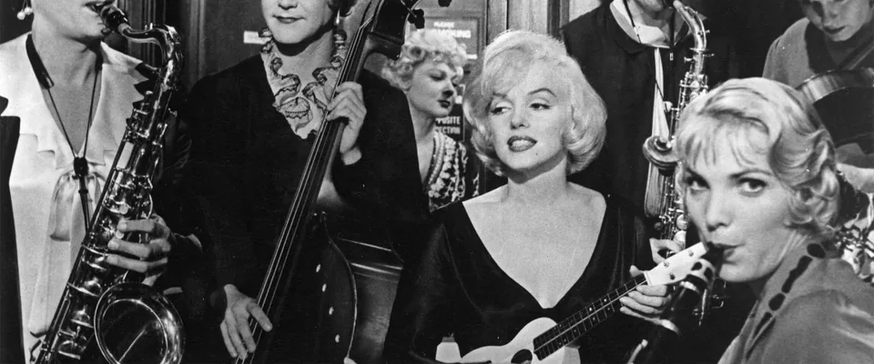 بعضی‌ها داغشو دوست دارن (Some Like It Hot)