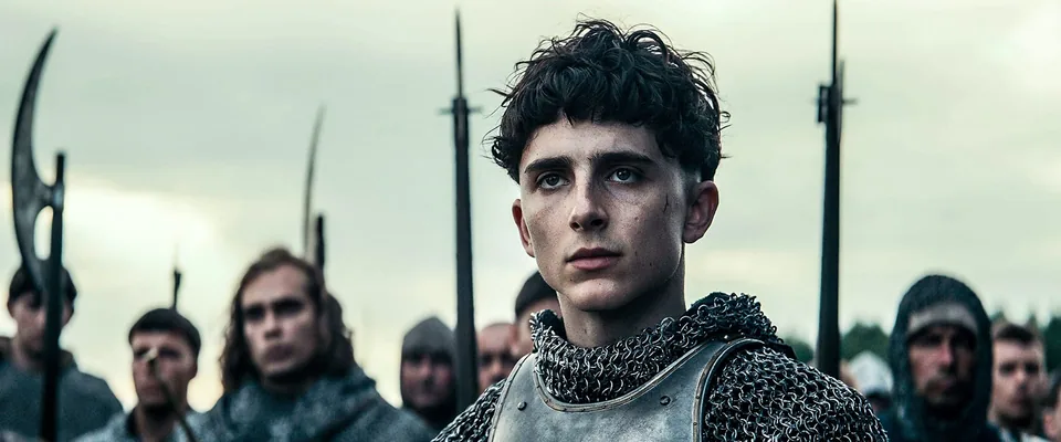 The King (Robert Pattinson)