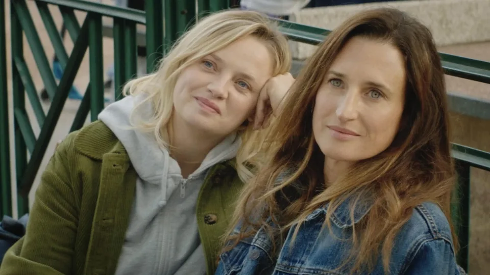 Three Friends (Camille Cottin)