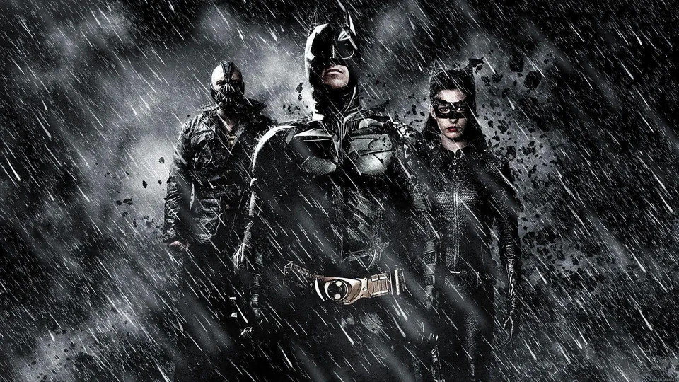 شوالیه تاریکی برمی‌خیزد (The Dark Knight Rises)