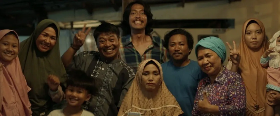 کوتاه (Basri &amp; Salma in a Never-Ending Comedy)