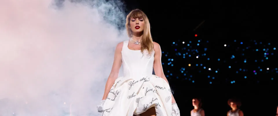 مستند تیلور سوئیفت: تور دوره‌ها Taylor Swift: The Eras Tour - The Final Show (Taylor Swift: The Eras Tour – The Final Show)