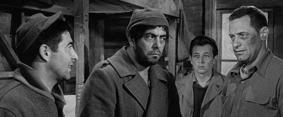 بازداشتگاه شماره ۱۷ (Stalag 17)